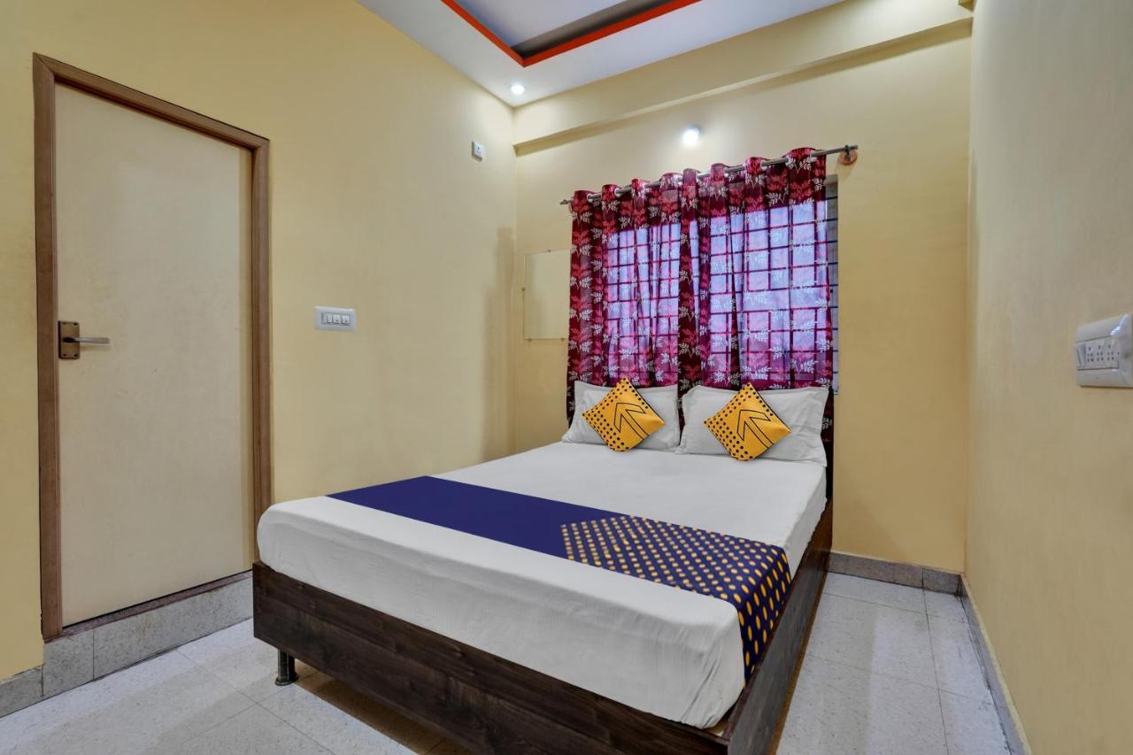 Отель Spot On Anugraha Residency Kumbalgod Экстерьер фото